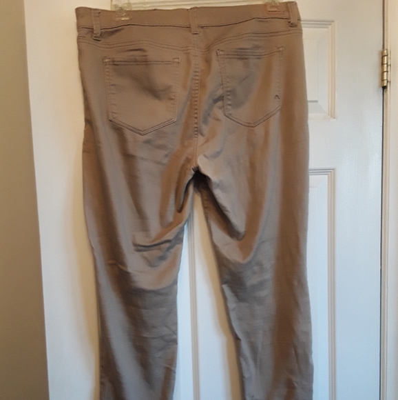 Khaki pants - Picture 2 of 2